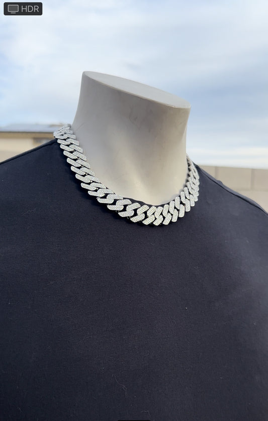 Sterling Silver Moissanite Cuban Link Chain – 18–22 Inch Adjustable 20mm - Aura Linen